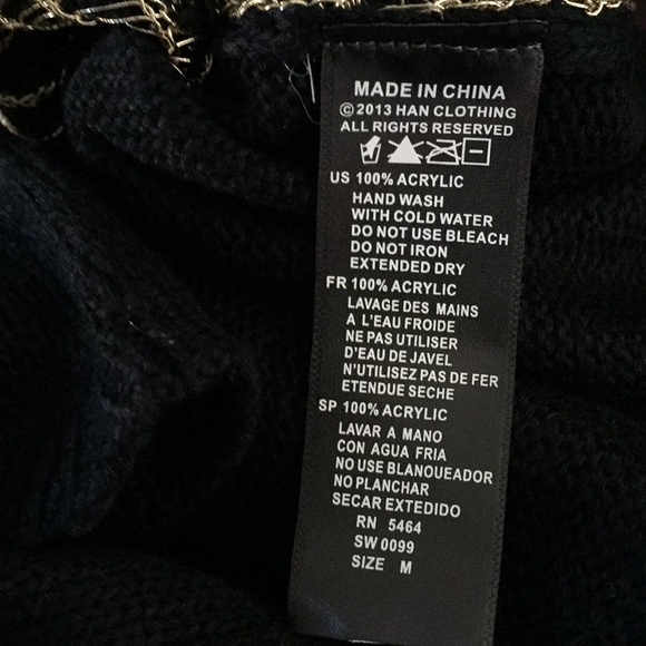 Stunning Cross Sweater - Picture 7 of 8